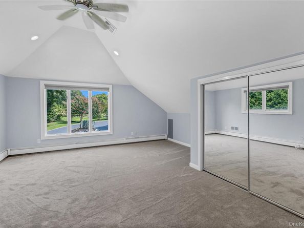 3 Porpoise Court, Northport NY 11768