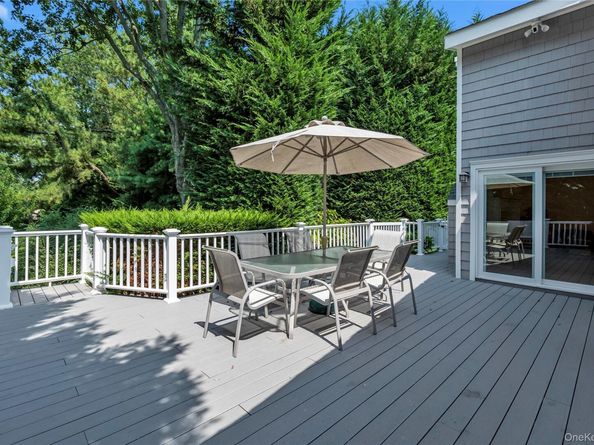 3 Porpoise Court, Northport NY 11768