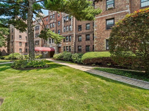 23 Old Mamaroneck Road Unit 2E, White Plains NY 10605