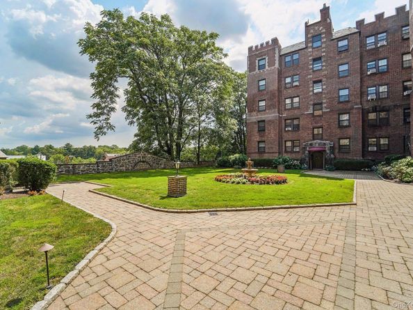 23 Old Mamaroneck Road Unit 2E, White Plains NY 10605