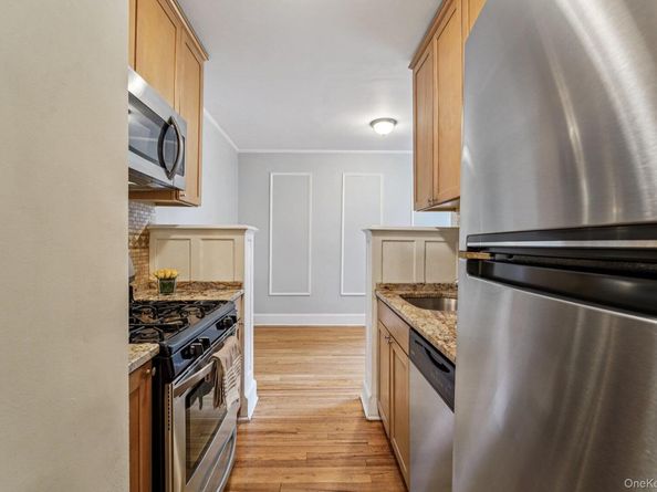 23 Old Mamaroneck Road Unit 2E, White Plains NY 10605