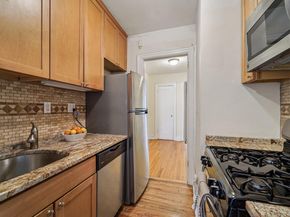 23 Old Mamaroneck Road Unit 2E, White Plains NY 10605