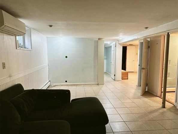 7615 172nd Street, Fresh Meadows NY 11366