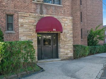 95 Sedgwick Avenue