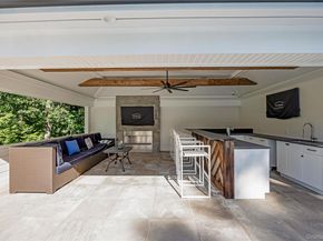 11 Landview Drive, Dix Hills NY 11746