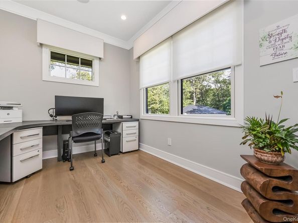 11 Landview Drive, Dix Hills NY 11746