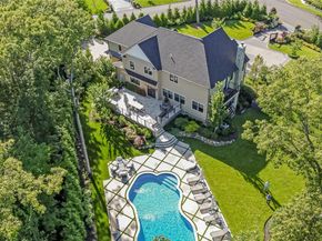 11 Landview Drive, Dix Hills NY 11746