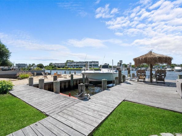 234 W Islip Road, West Islip NY 11795