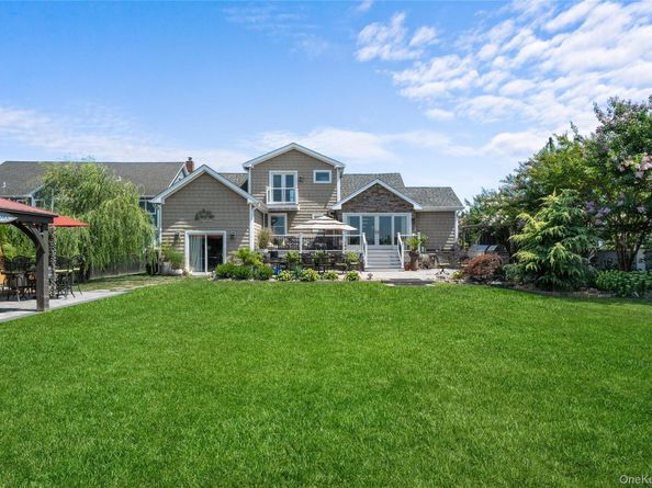 234 W Islip Road, West Islip NY 11795