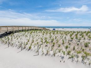 1 Broadway E 7O, Long Beach NY 11561