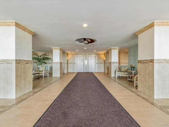 1 Broadway E 7O, Long Beach NY 11561