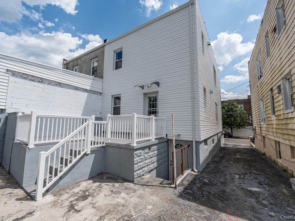 2857 Lawton Avenue, Bronx NY 10465