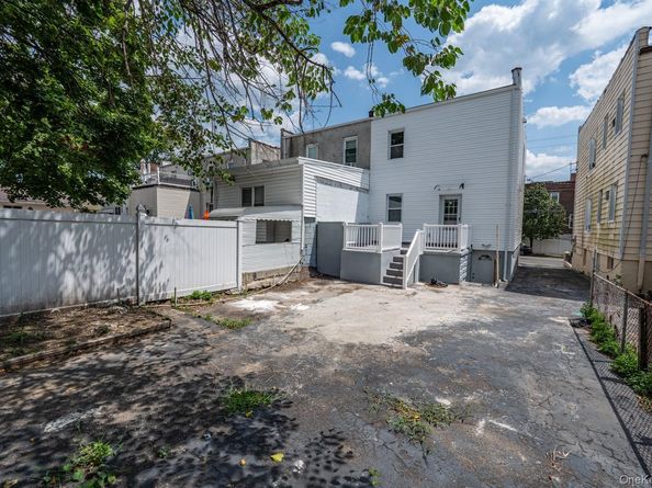 2857 Lawton Avenue, Bronx NY 10465