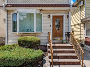 7844 86th Street, Glendale NY 11385
