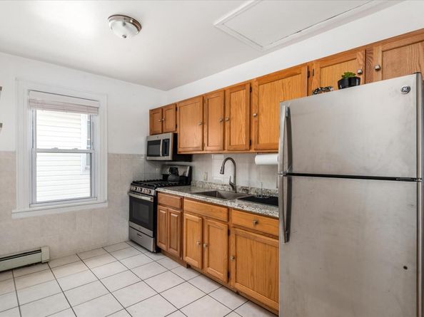7844 86th Street, Glendale NY 11385