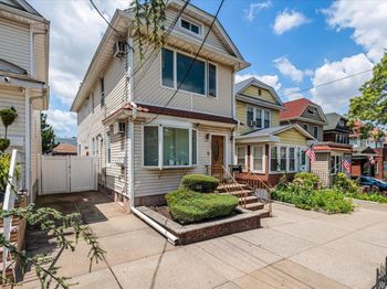7844 86th Street