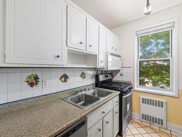 315 King Street 1B, Port Chester NY 10573