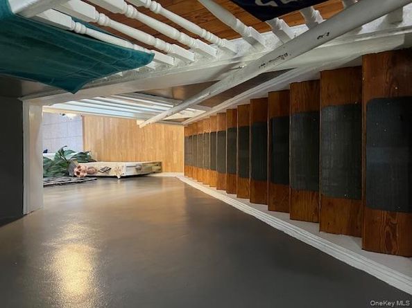 10211 85th Avenue, Richmond Hill NY 11418