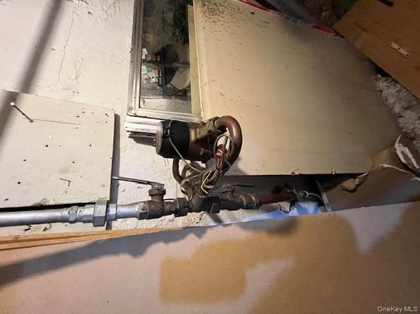 10211 85th Avenue, Richmond Hill NY 11418