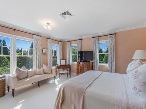 14 Fordune Drive, Southampton NY 11968