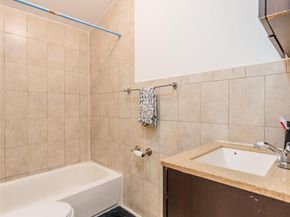 7511 164th St, Fresh Meadows NY 11366