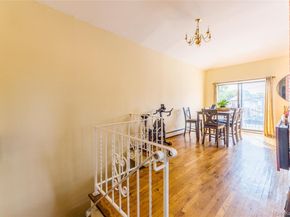 7511 164th St, Fresh Meadows NY 11366