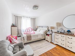 7511 164th St, Fresh Meadows NY 11366