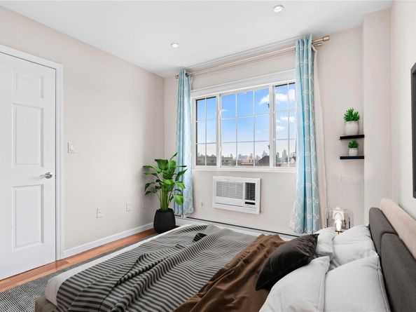 4333 42nd Street 6A, Long Island City NY 11104