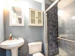 10 Valentine Road, Shoreham NY 11786