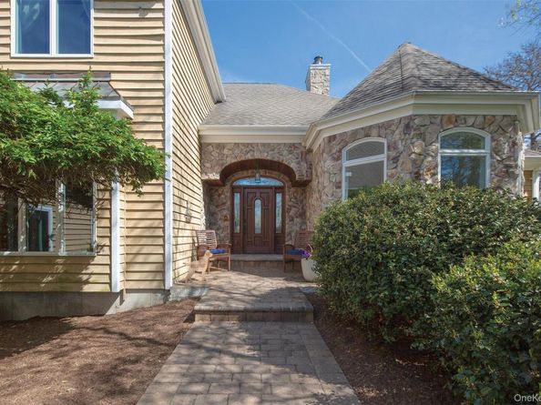 115 Highland Road, Southampton NY 11968