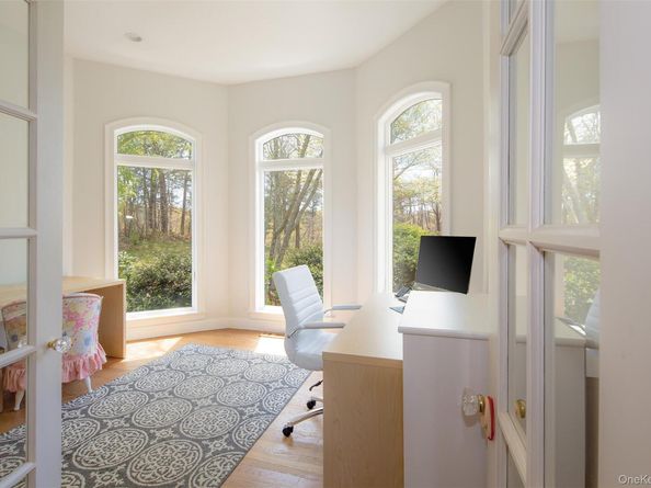115 Highland Road, Southampton NY 11968