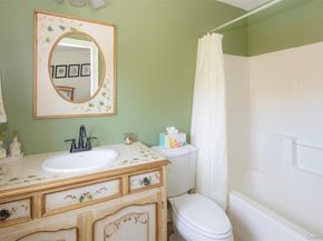 115 Highland Road, Southampton NY 11968