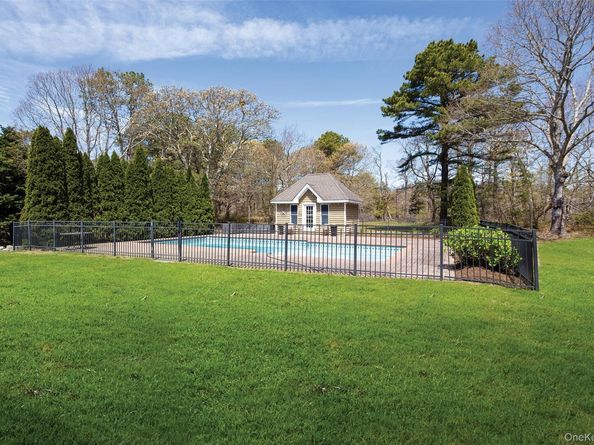 115 Highland Road, Southampton NY 11968