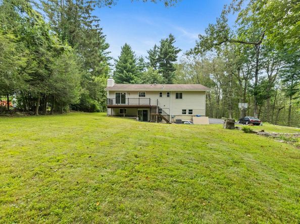 424 Cording Lane, Yorktown Heights NY 10598