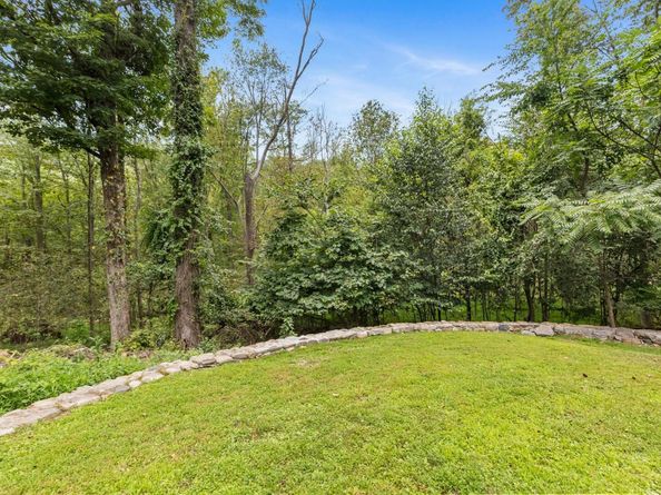 424 Cording Lane, Yorktown Heights NY 10598