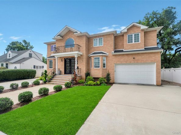 2694 Forest Avenue, East Meadow NY 11554