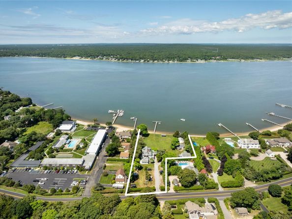 46 Rampasture Road 3, Hampton Bays NY 11946