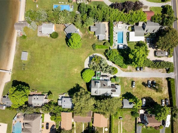 46 Rampasture Road 3, Hampton Bays NY 11946