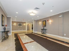 1 Portico Court 200, Great Neck NY 11021