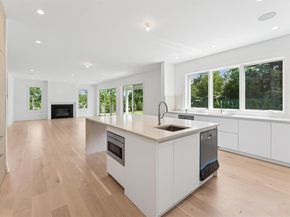 135 South Road, Westhampton NY 11977