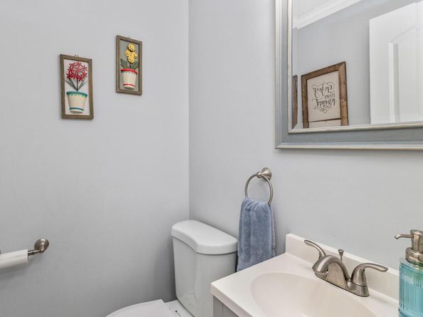 197 Birchwood Road, Medford NY 11763