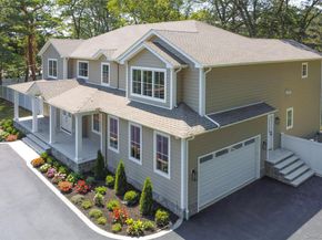 654 Caledonia Road, Dix Hills NY 11746