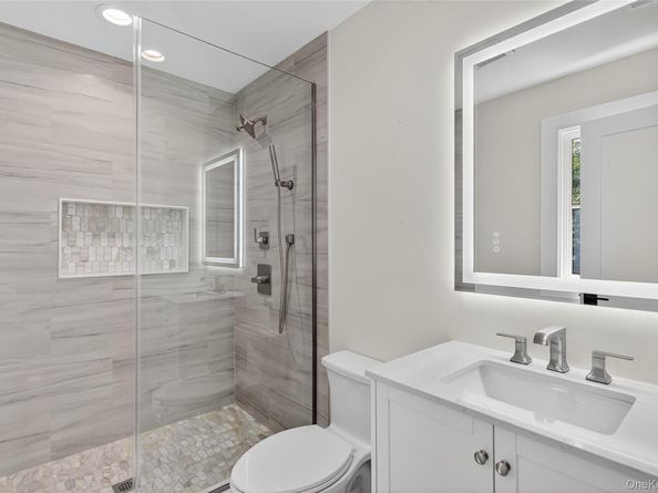 654 Caledonia Road, Dix Hills NY 11746