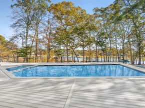 12 Plume Grass Way, Westhampton NY 11977