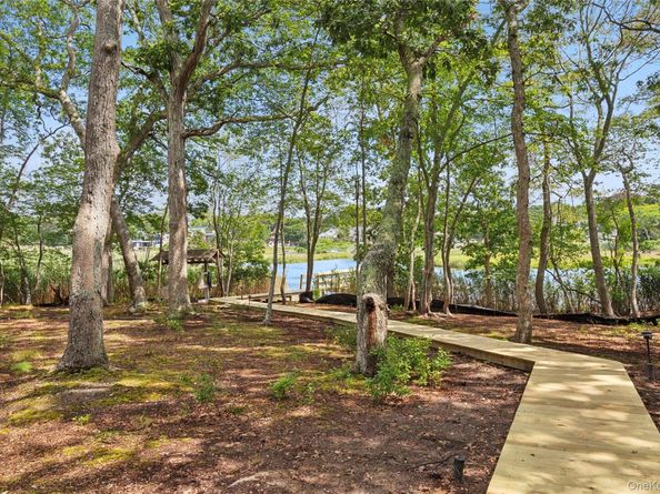 12 Plume Grass Way, Westhampton NY 11977