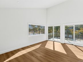 12 Plume Grass Way, Westhampton NY 11977