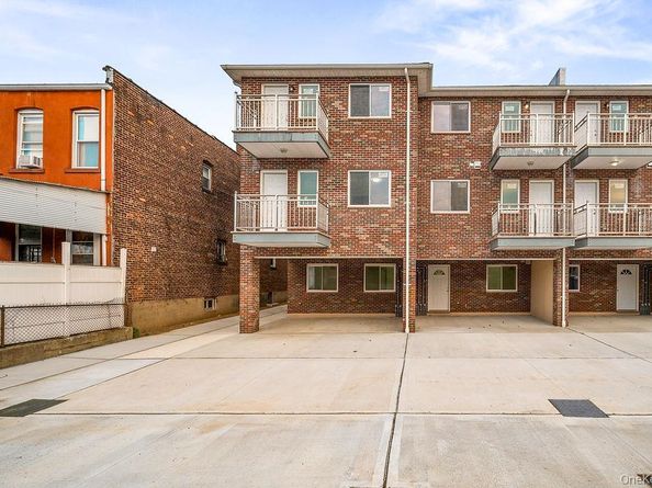 10605 49th Avenue, Corona NY 11368