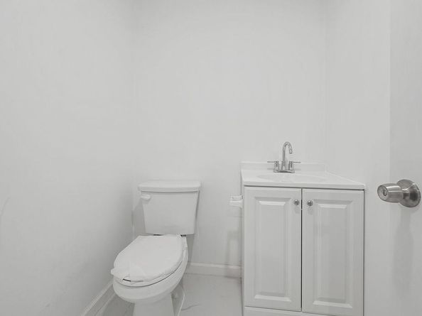 10605 49th Avenue, Corona NY 11368