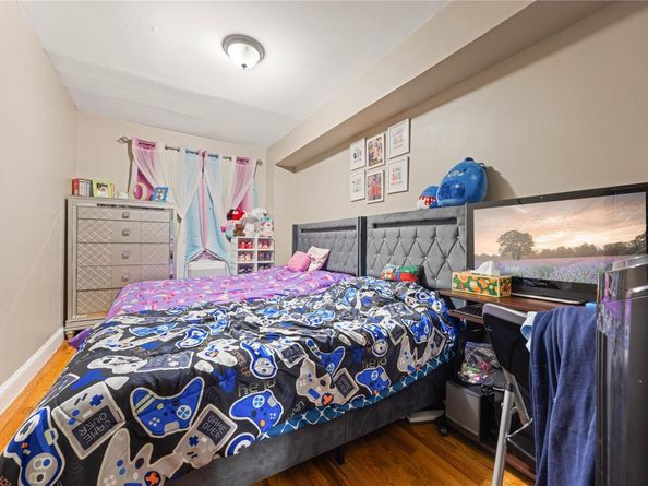 2611 Decatur Avenue, Bronx NY 10458
