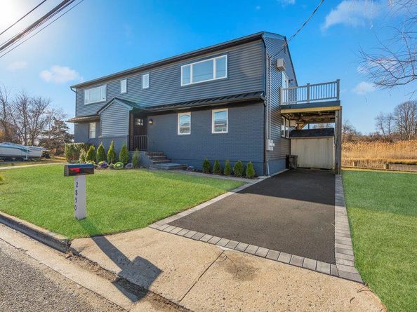 2850 Shore Road, Seaford NY 11783